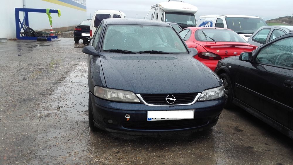 DESPIECE OPEL VECTRA B