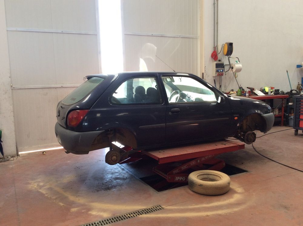 DESPIECE FORD FIESTA