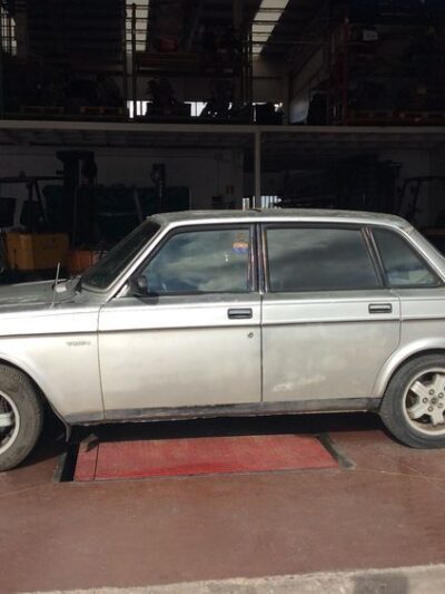 DESPIECE VOLVO 244