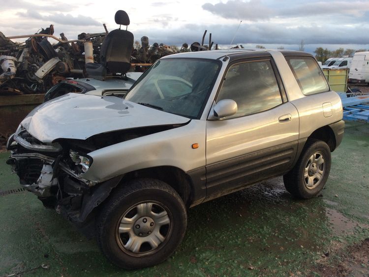 DESPIECE TOYOTA RAV 4