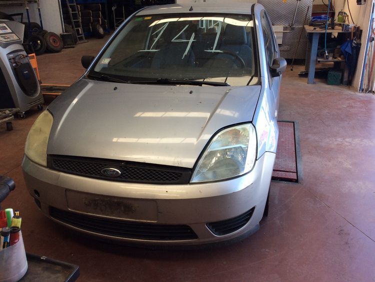 DESPIECE FORD FIESTA