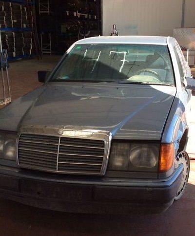 DESPIECE MERCEDES-BENZ 300D