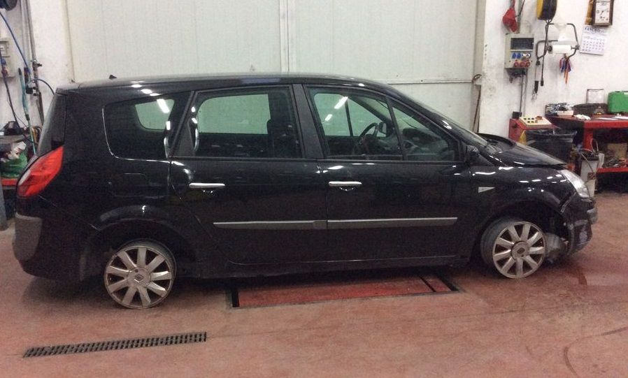 DESPIECE RENAULT MEGANE GR. SCENIC - Imagen 4