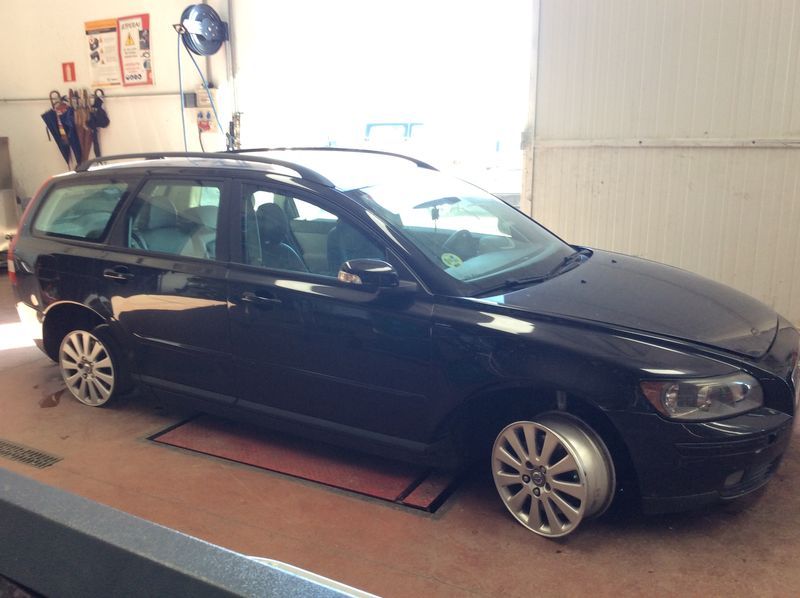 DESPIEVE VOLVO V50 - Imagen 4