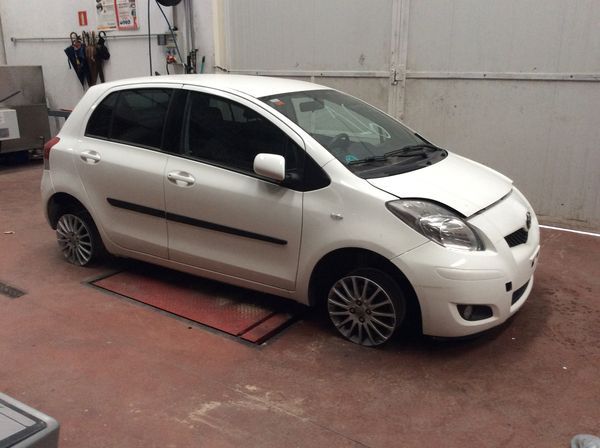 DESPIECE TOYOTA YARIS - Imagen 4