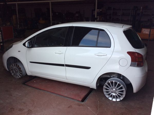 DESPIECE TOYOTA YARIS - Imagen 2