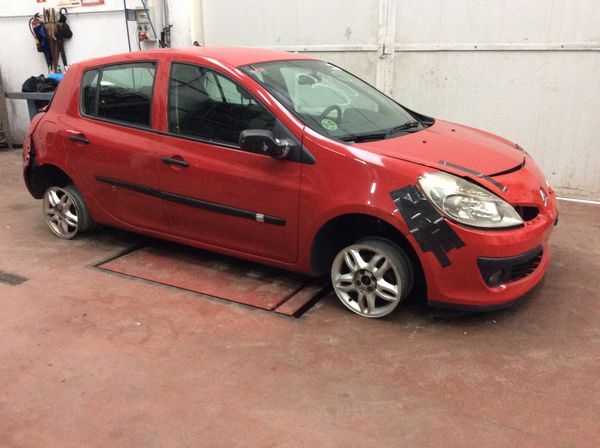 DESPIECE RENAULT CLIO III - Imagen 4