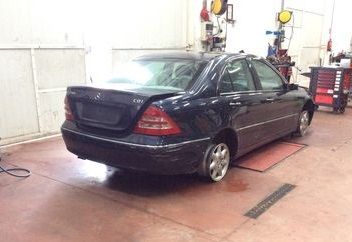 DESPIECE MERCEDES C200 - Imagen 5