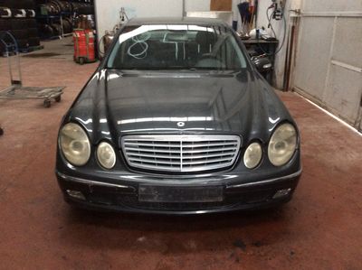 DESPIECE MERCEDES E270