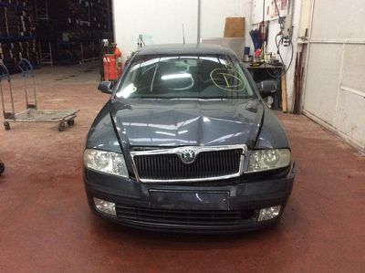 DESPIEDE SKODA OCTAVIA