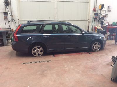 DESPIECE VOLVO V50 - Imagen 2