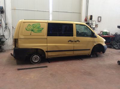 DESPIECE MERCEDES VITO - Imagen 2
