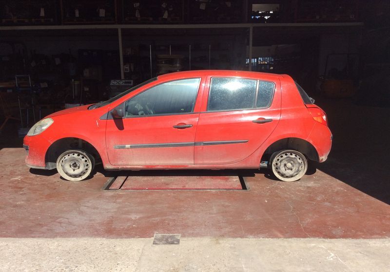 DESPIECE RENAULT CLIO III - Imagen 4