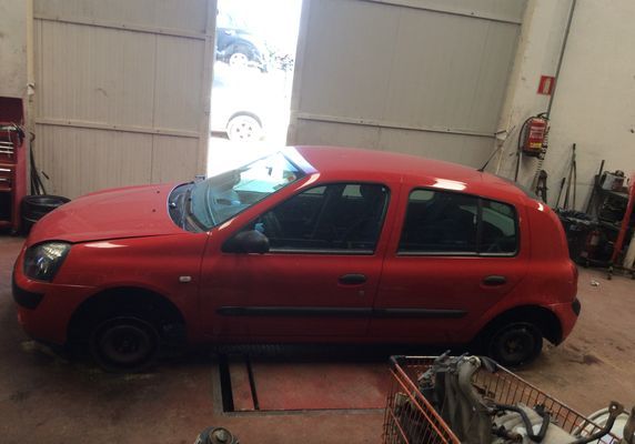 DESPIECE RENAULT CLIO II - Imagen 2
