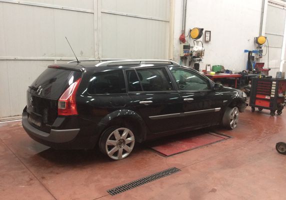 DESPIECE RENAULT MEGANE GRAND TOUR - Imagen 3