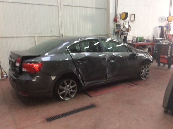 DESPIECE TOYOTA AVENSIS - Imagen 3