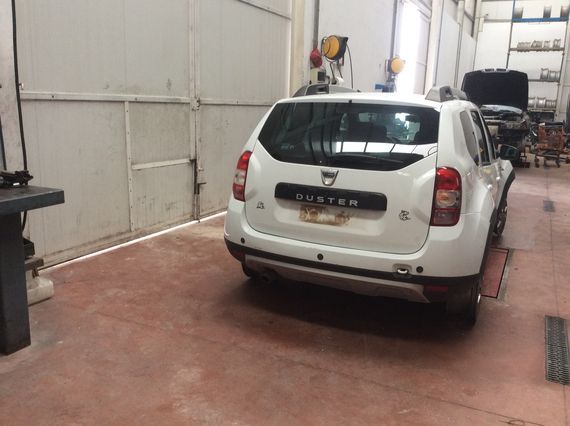 DESPIECE DACIA DUSTER - Imagen 2