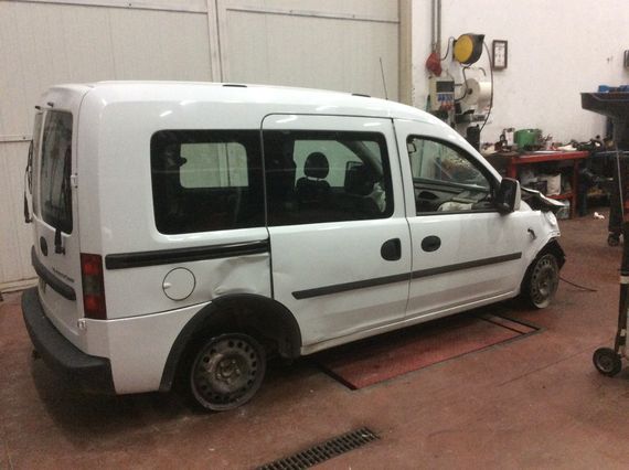 DESPIECE OPEL COMBO C - Imagen 3