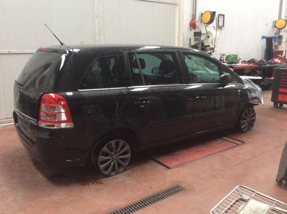 DESPIECE OPEL ZAFIRA B - Imagen 3