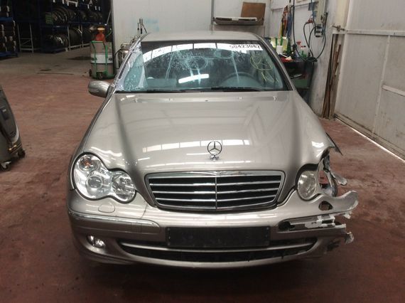 DESPIECE MERCEDES C270