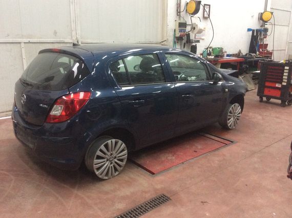 DESPIECE OPEL CORSA D - Imagen 4