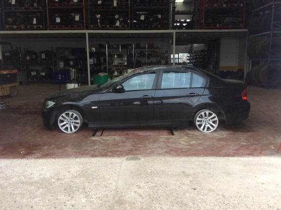 DESPIECE BMW 320D - Imagen 4
