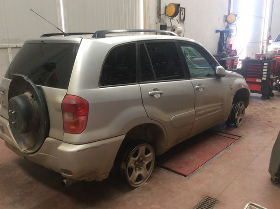 DESPIECE TOYOTA RAV 4 - Imagen 3