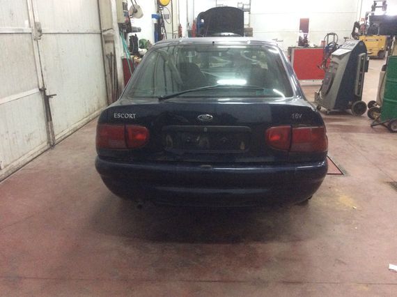 DESPIECE FORD ESCORT - Imagen 2