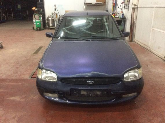 DESPIECE FORD ESCORT