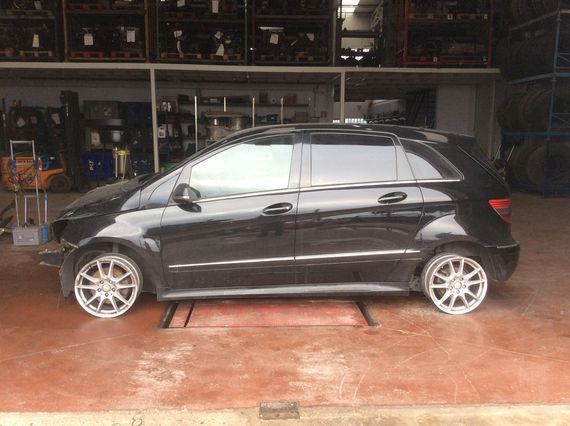 DESPIECE MERCEDES B200 - Imagen 4