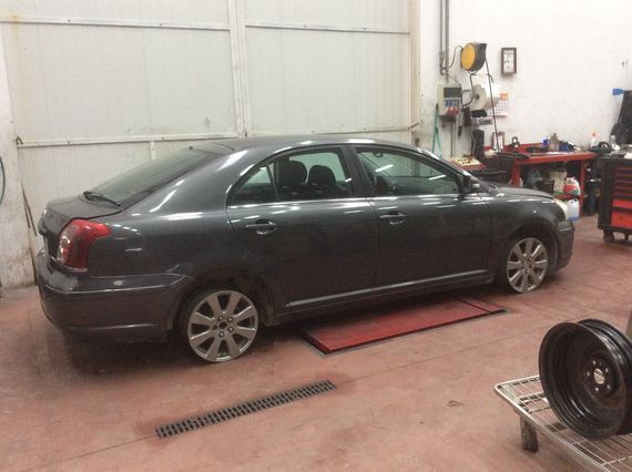 DESPIECE TOYOTA AVENSIS - Imagen 4