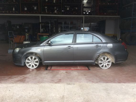 DESPIECE TOYOTA AVENSIS - Imagen 3