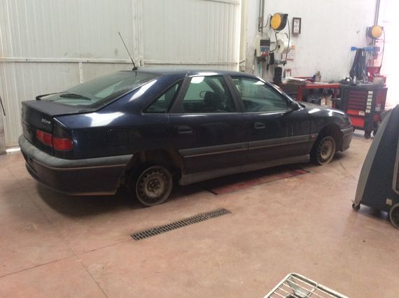 DESPIECE RENAULT SAFRANE - Imagen 3