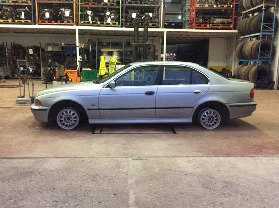 DESPIECE BMW 520 - Imagen 4