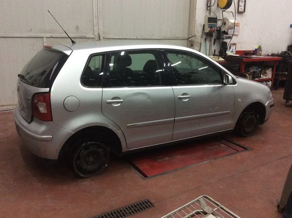 VOLKSWAGEN POLO IV - Imagen 3