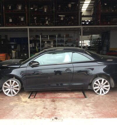 VOLKSWAGEN EOS