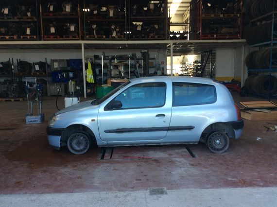 DESPIECE RENAULT CLIO II - Imagen 4
