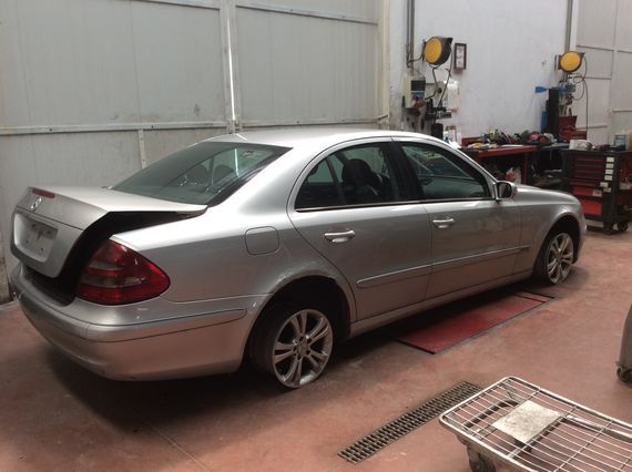 DESPIECE MERCEDES E270 - Imagen 3