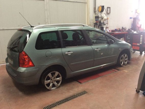 DESPIECE PEUGEOT 307 SW - Imagen 3
