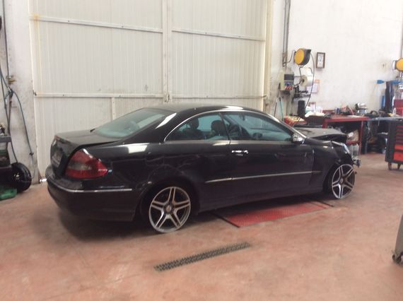 DESPIECE MERCEDES CLK270 - Imagen 3
