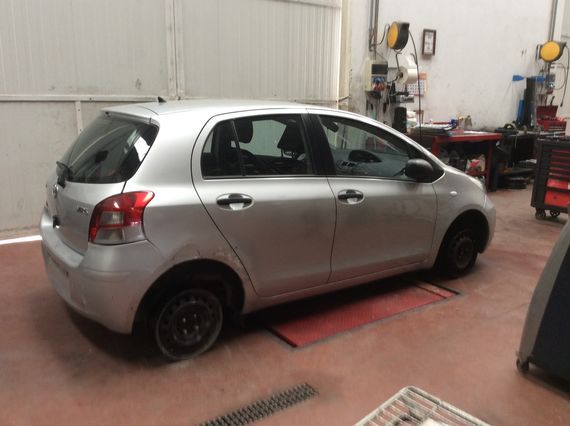 DESPIECE TOYOTA YARIS - Imagen 3