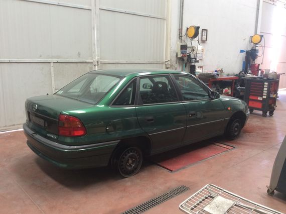 DESPIECE OPEL ASTRA - Imagen 3