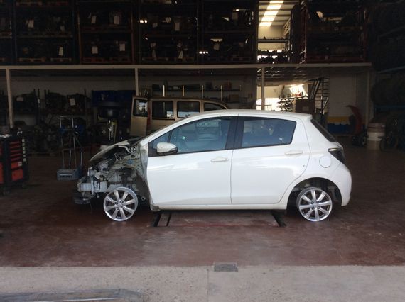 DESPIECE TOYOTA YARIS HYBRID - Imagen 4