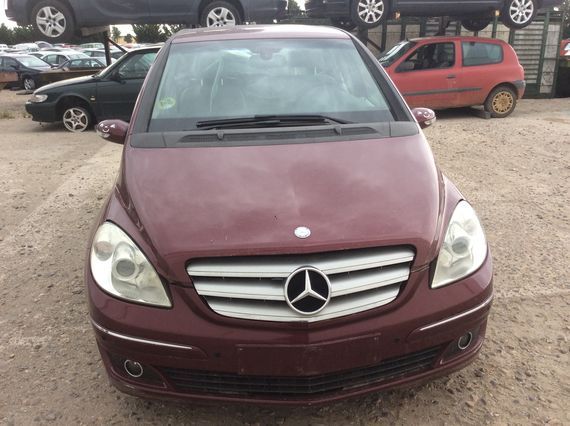 DESPIECE MERCEDES B180