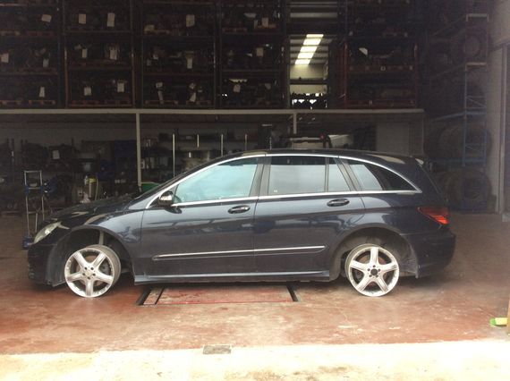 DESPIECE MERCEDES R350CDI - Imagen 4