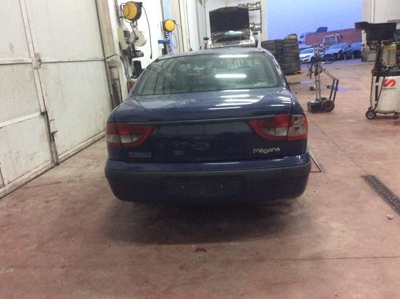 DESPIECE RENAULT MEGANE CLASSIC - Imagen 2