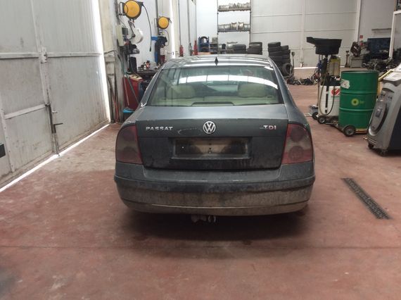 DESPIECE VOLKSWAGEN PASSAT B5.5 - Imagen 2
