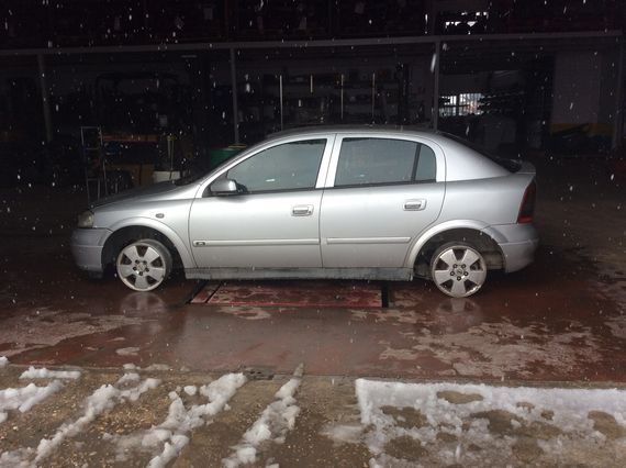 DESPIECE OPEL ASTRA G - Imagen 4