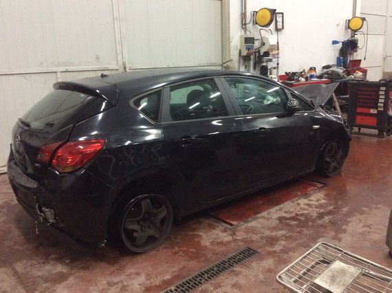 DESPIECE OPEL ASTRA J - Imagen 3
