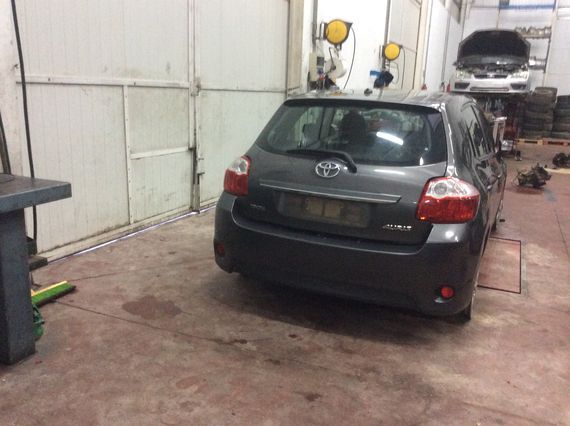 DESPIECE TOYOTA AURIS - Imagen 2